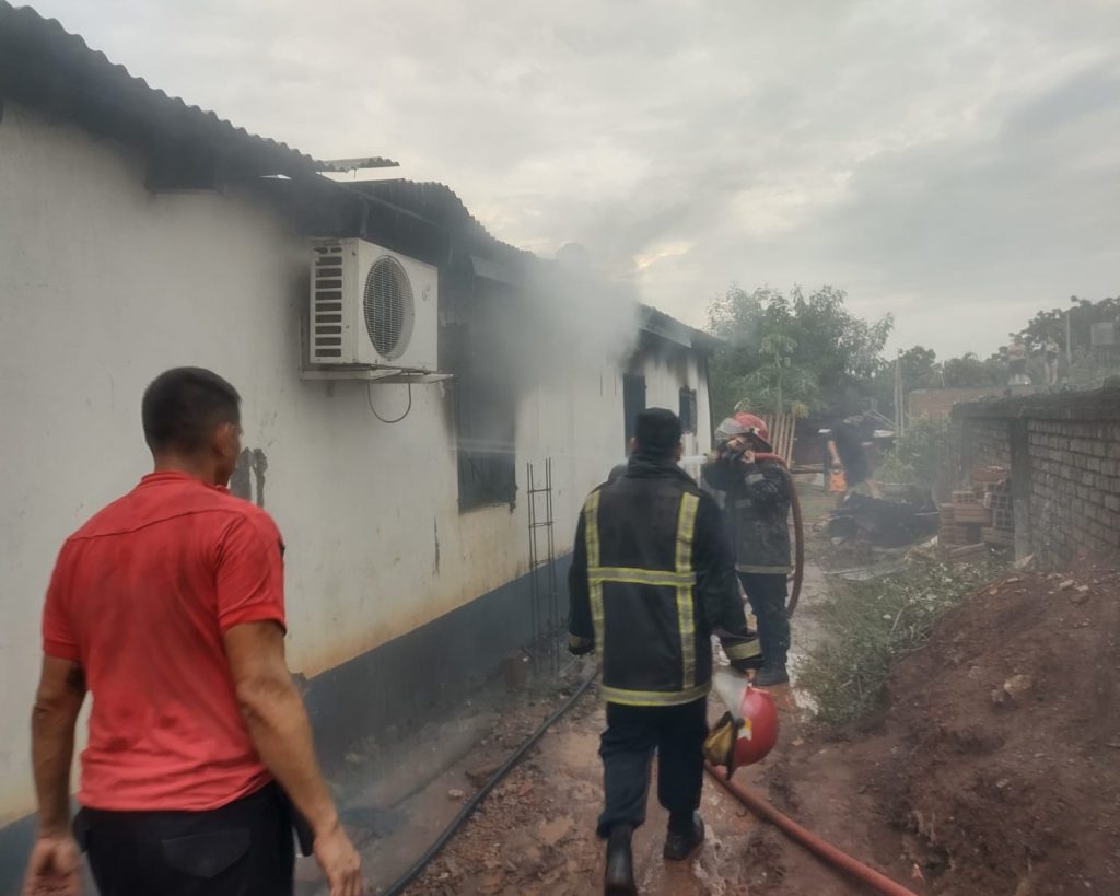 Detenida Tras Incendiar La Casa Con Su Ex Nuera Y Nietas Adentro