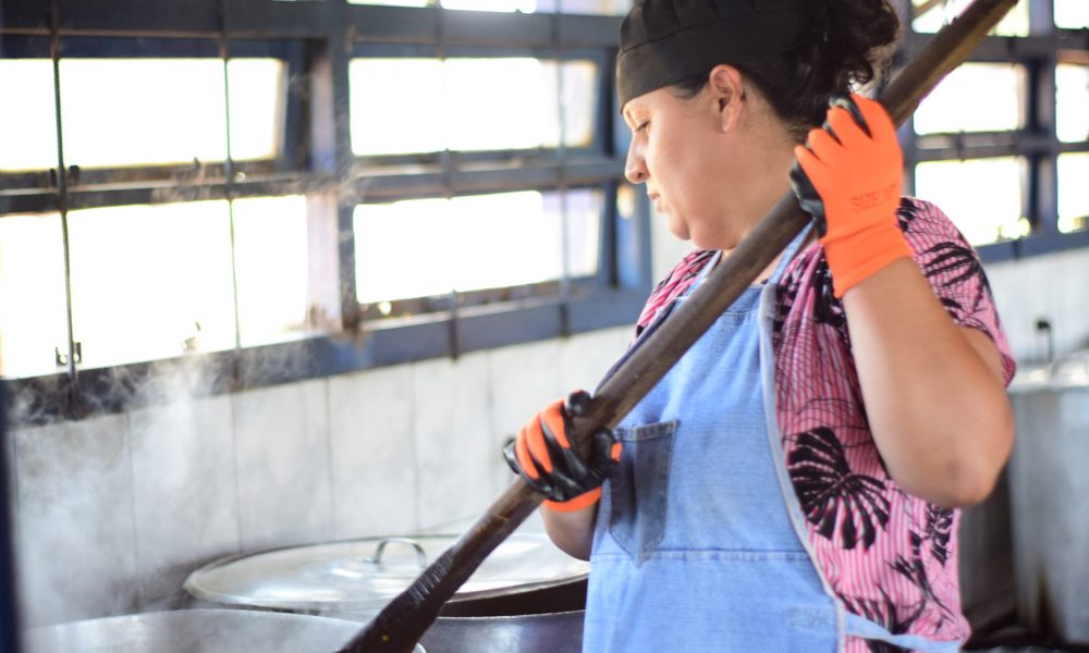 Crean programa de capacitación para cocineras comunitarias en Posadas 