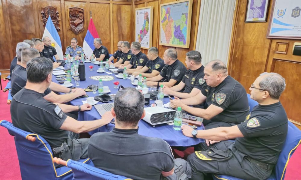 Jefes de unidades regionales de la Policía presentaron plan integral para 2025 imagen-4