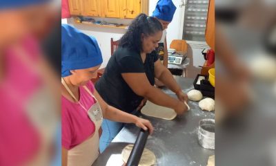 Cooperativas de la Utep-Evita elaboran pan dulce para entregar en hogares populares